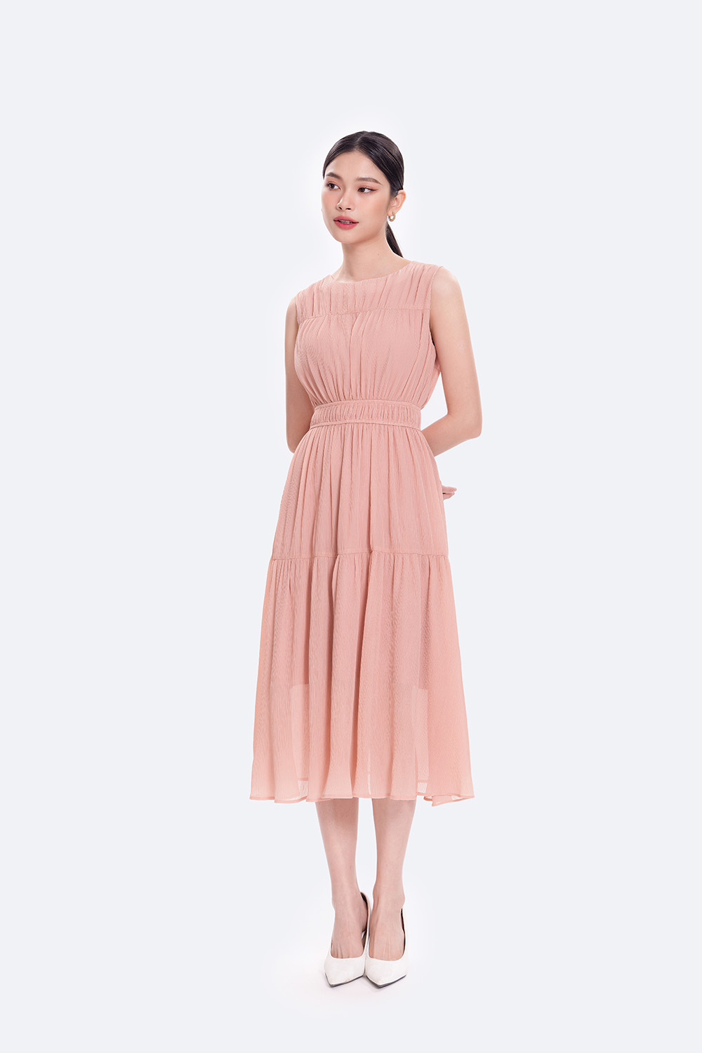 Đầm midi dáng xòe sát nách