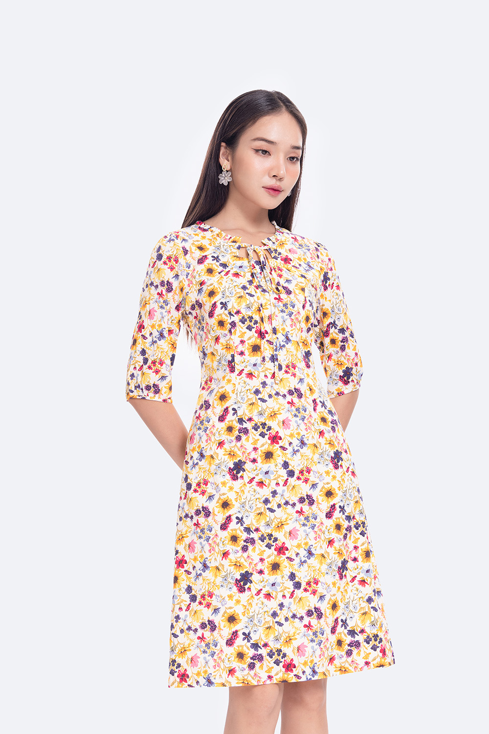 Đầm hoa dáng chữ A tay lửng