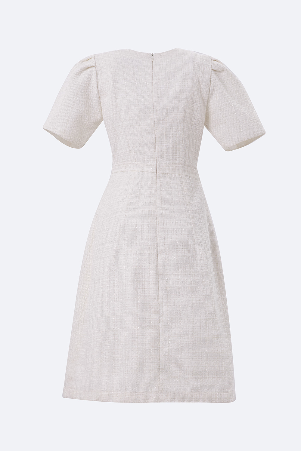 Đầm trắng công sở chữ A phối nút