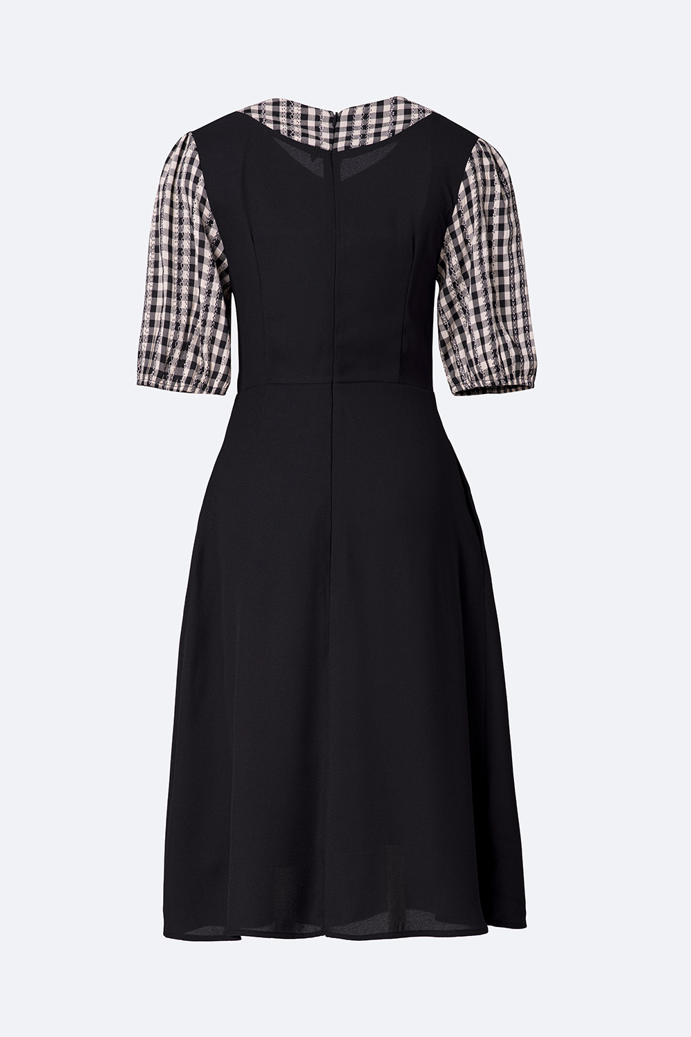 Đầm đen công sở dáng xòe phối caro