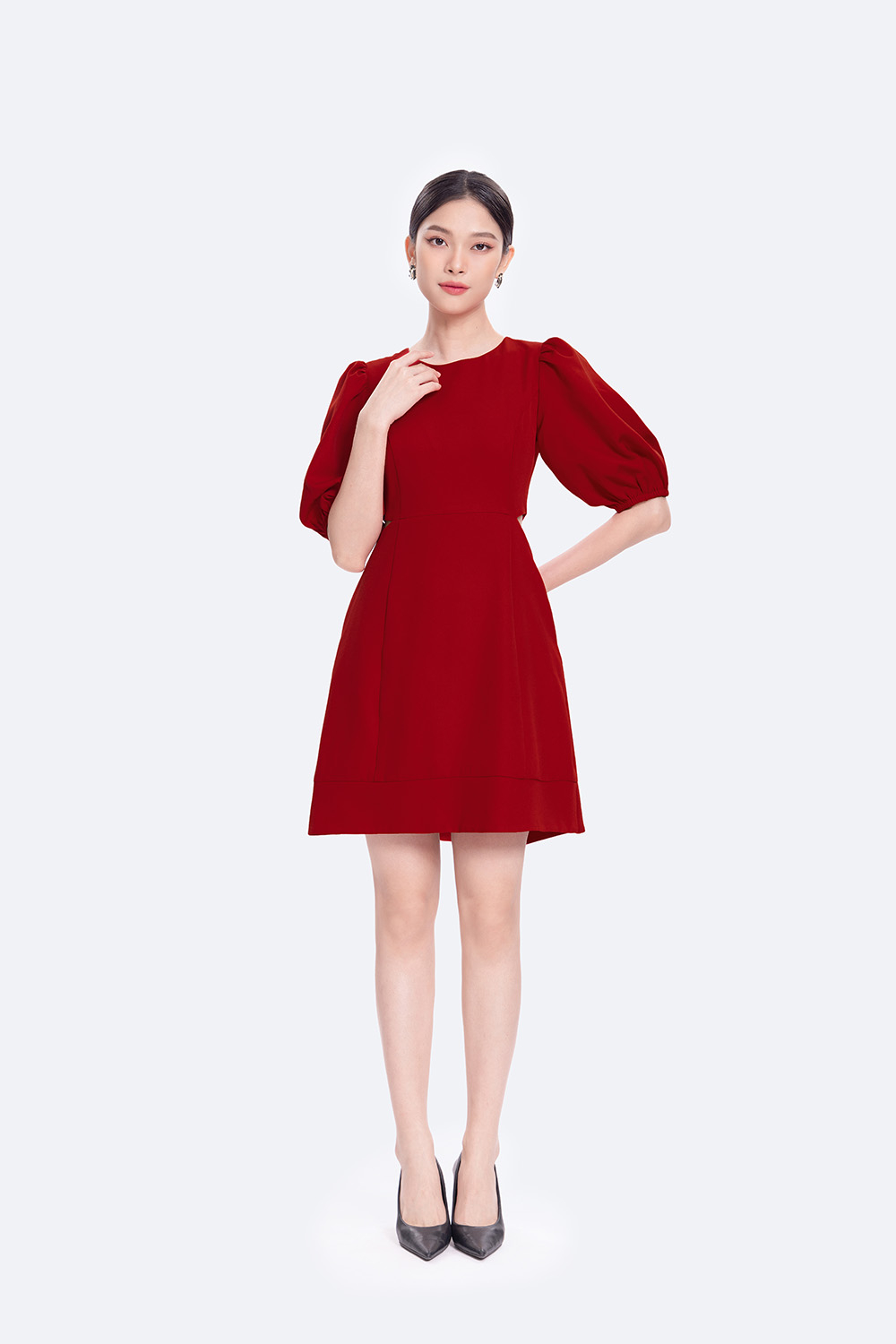 Đầm đỏ dự tiệc chữ A eo cut-out