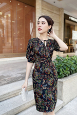 Đầm ôm công sở tay lửng họa tiết
