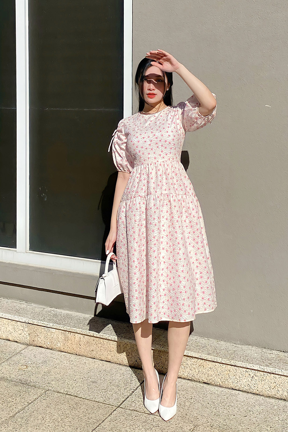 Đầm xòe hoa nhí dáng dài tay cut-out