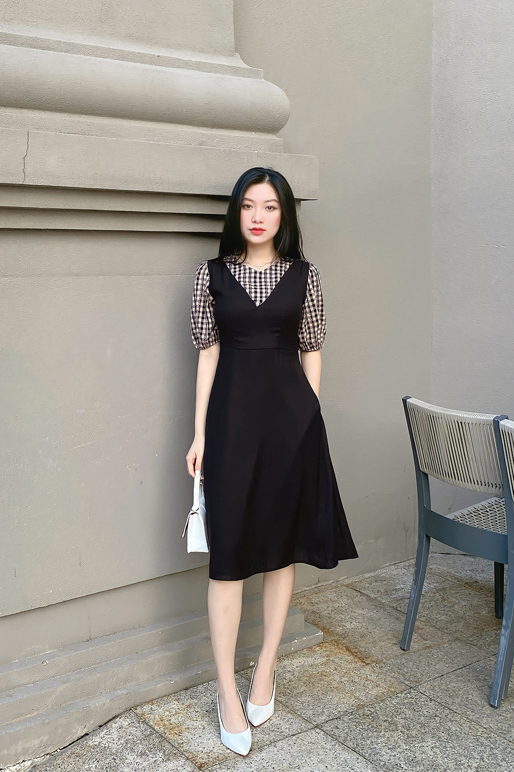 Đầm đen công sở dáng xòe phối caro