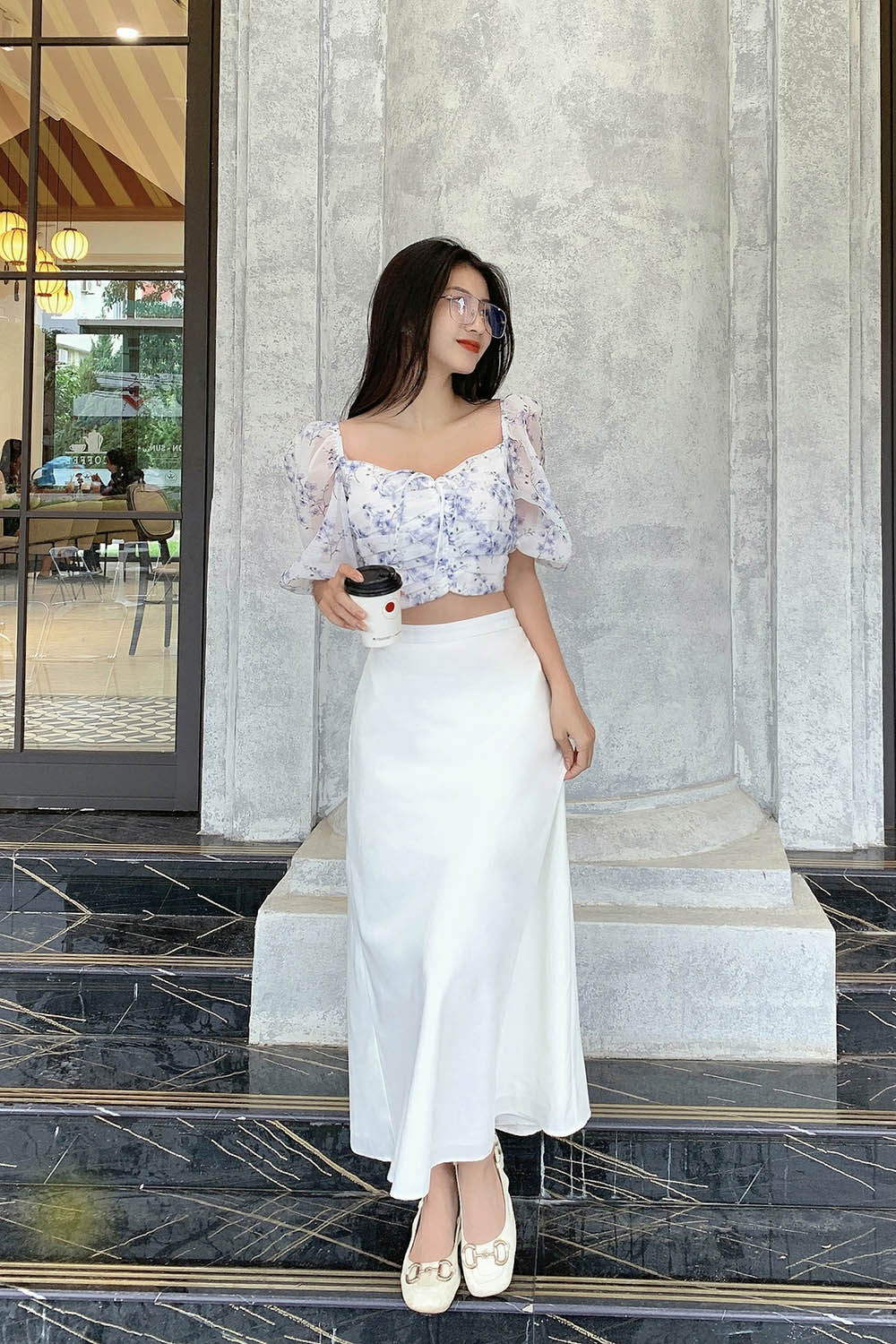 Áo kiểu nữ croptop hoa cổ vuông