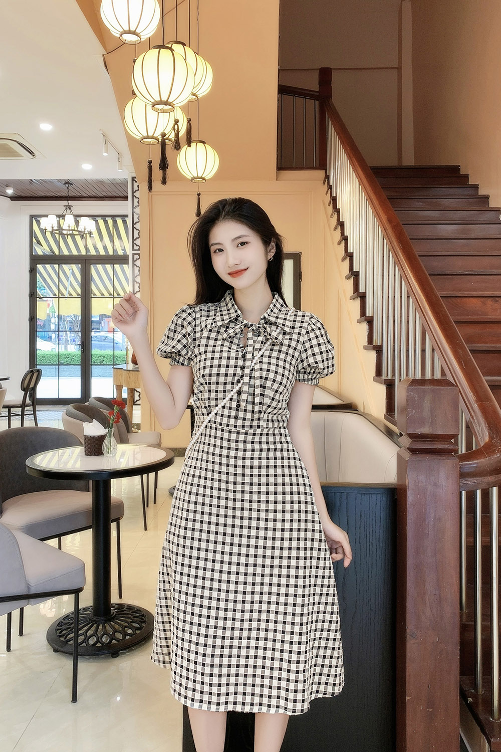 Đầm caro dáng chữ A cổ sơ mi phối nơ