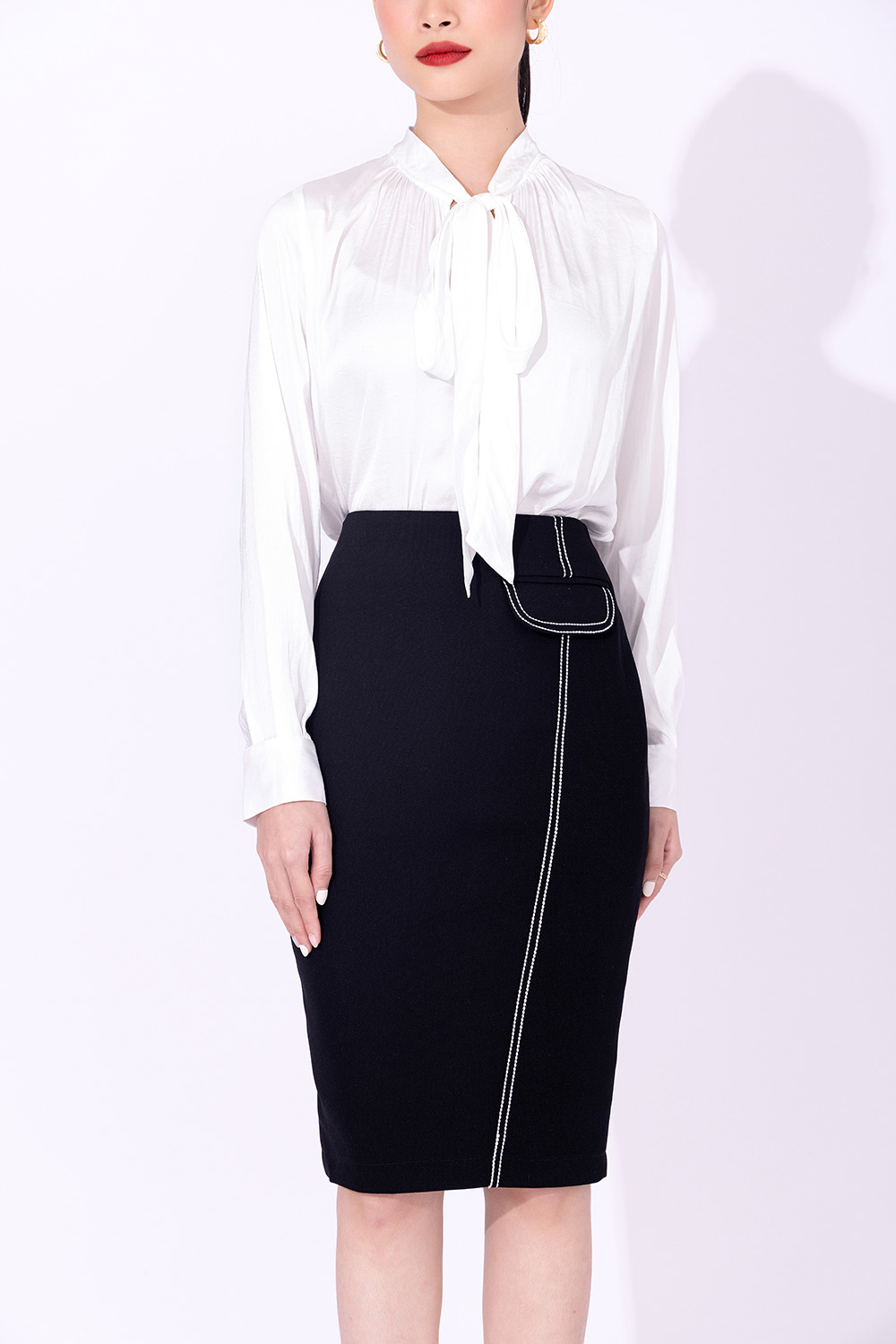 Đầm thiết kế cao cấp FIONA váy công sở nữ dáng dài họa tiết đen trắng cố  phối oganza F413134 - Tìm Voucher
