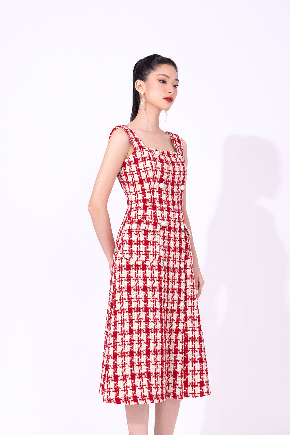 Đầm dự tiệc midi hai dây phối nút