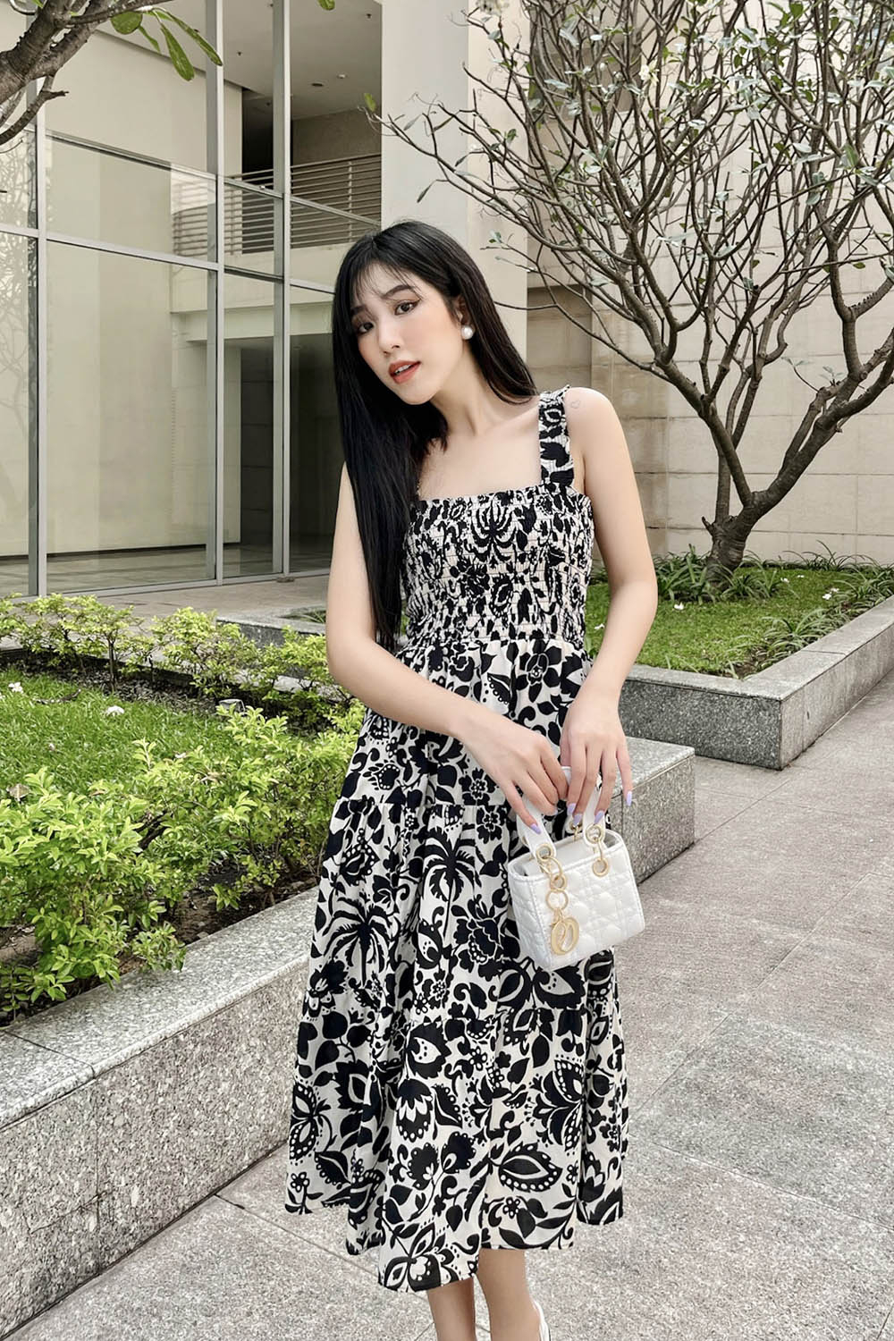 Đầm hai dây dáng xòe ngực bo chun