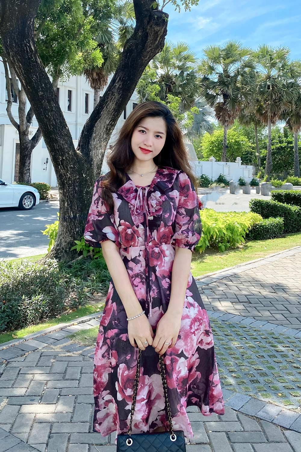 Đầm xòe midi họa tiết hoa tay lửng