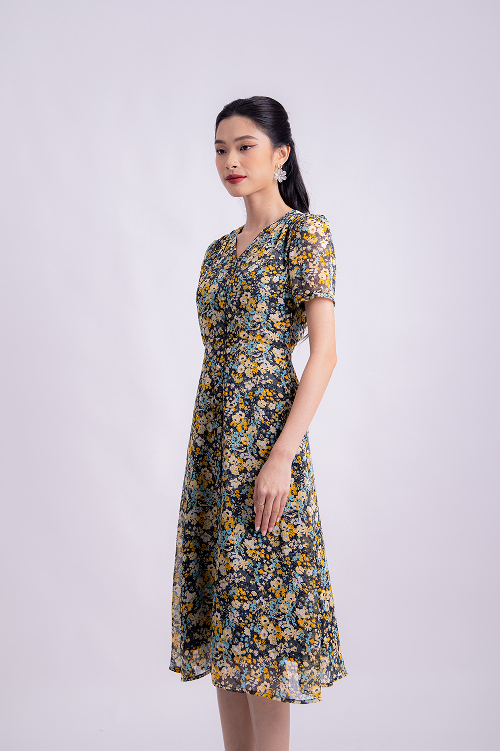Váy hoa nhí trễ vai tay bồng cổ vuông dáng ngắn, Váy chiffon hoa nhí phong  cách retro họa tiết cổ vuông | Shopee Việt Nam