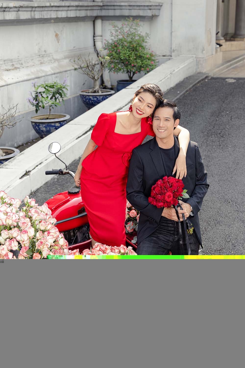 Đầm ôm body peplum đính hoa eo KK130-36