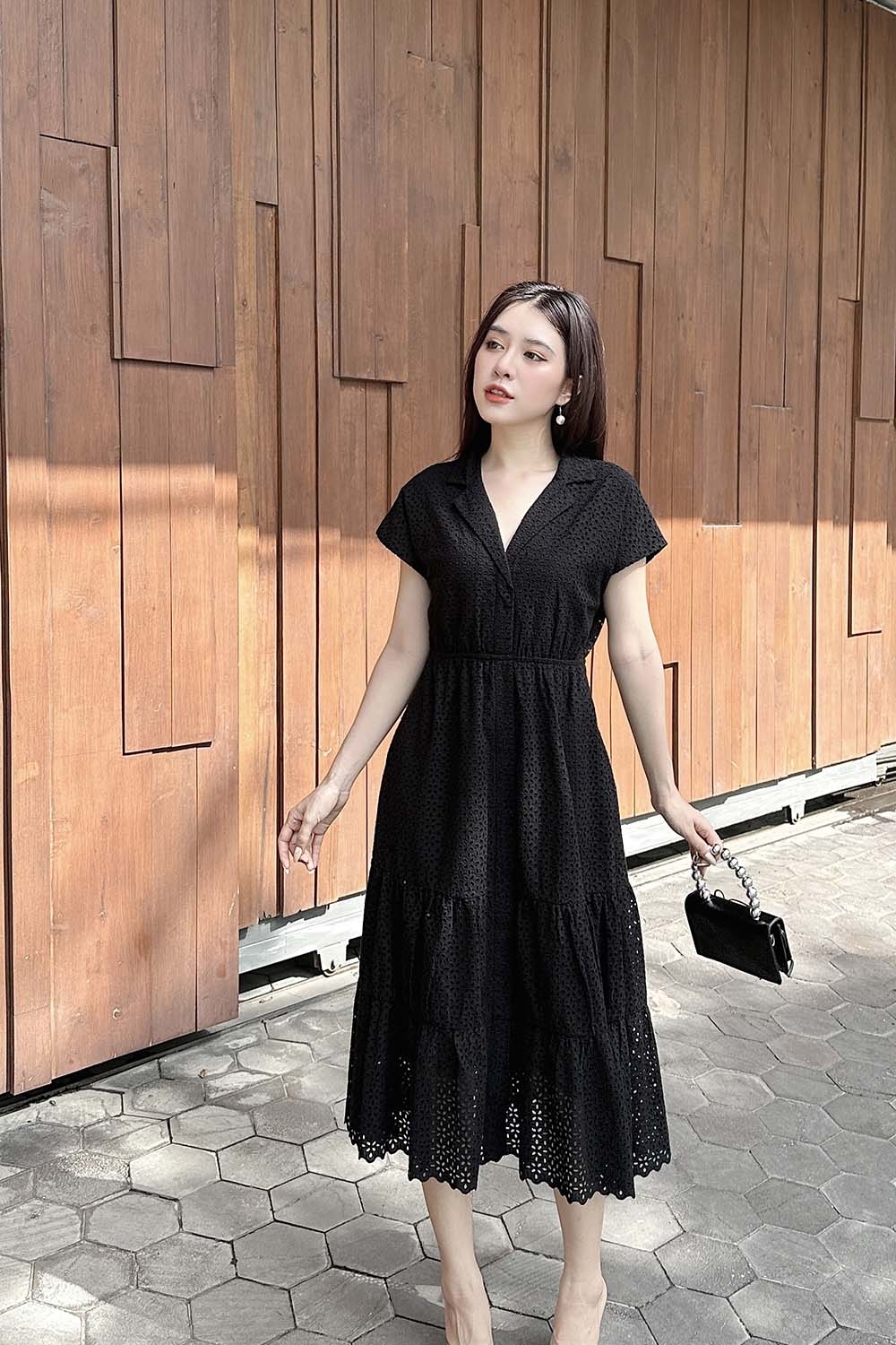 Đầm đen midi dáng xòe cổ đan tông