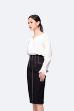 Chân váy công sở đen phối viền trắng