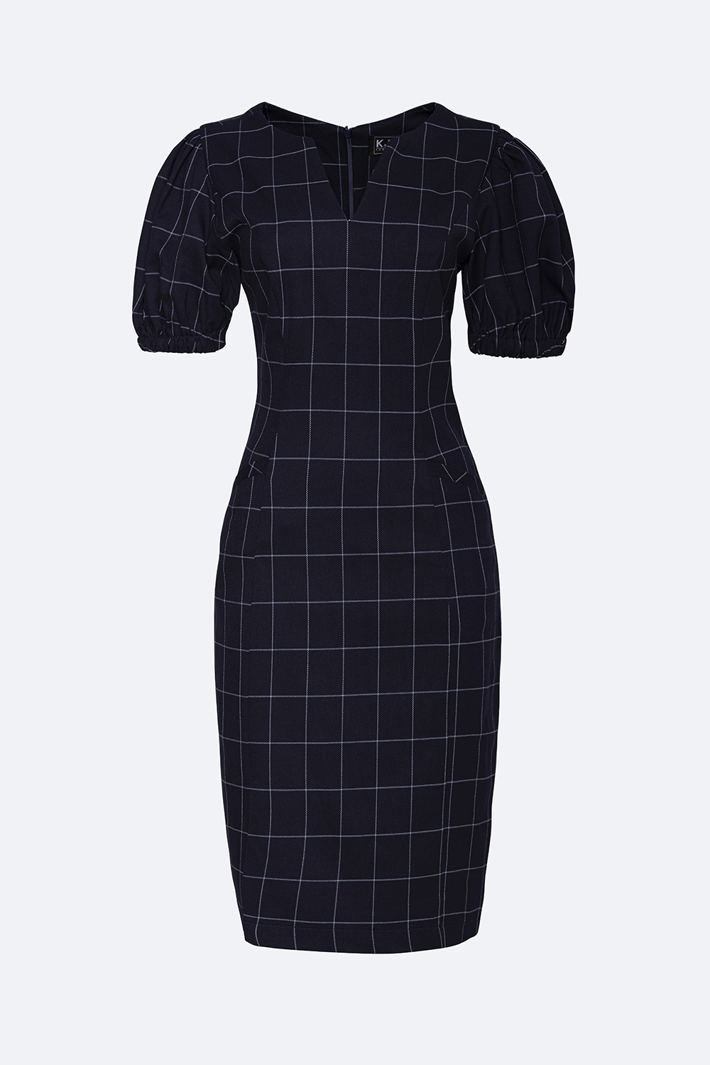 Đầm chữ a họa tiết caro cổ V