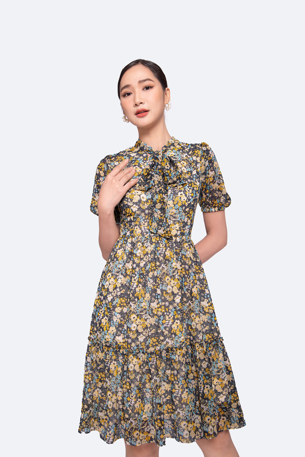 Đầm hoa dáng xòe phối đuôi cá