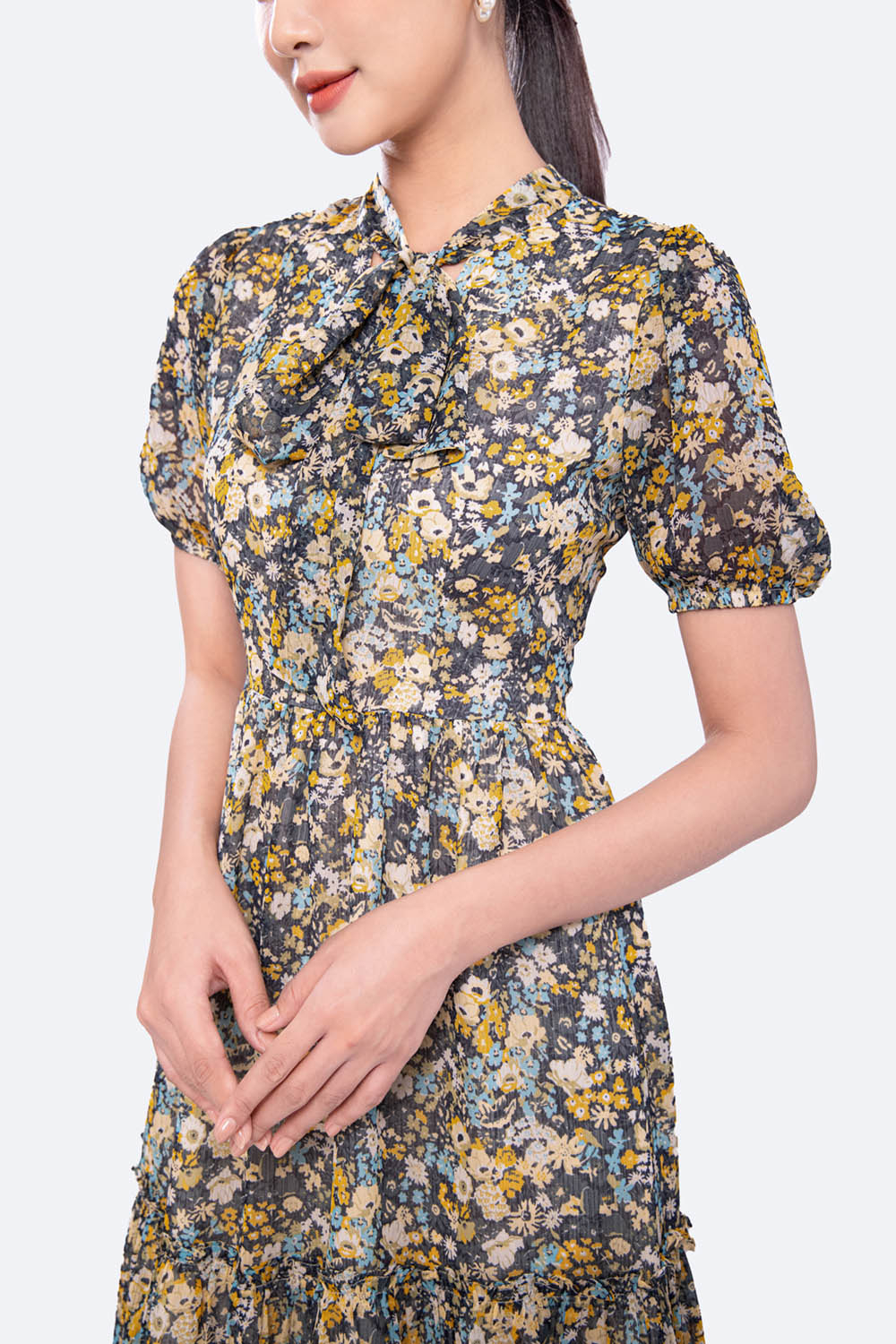 Đầm hoa dáng xòe phối đuôi cá