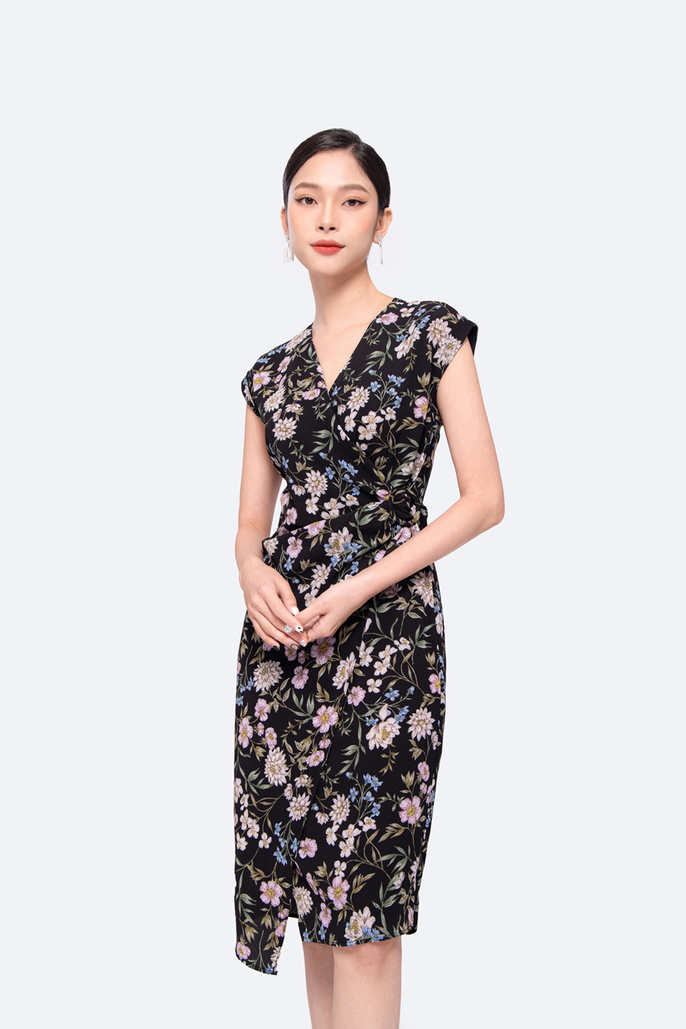 Đầm quấn wrap dress họa tiết hoa cổ tim