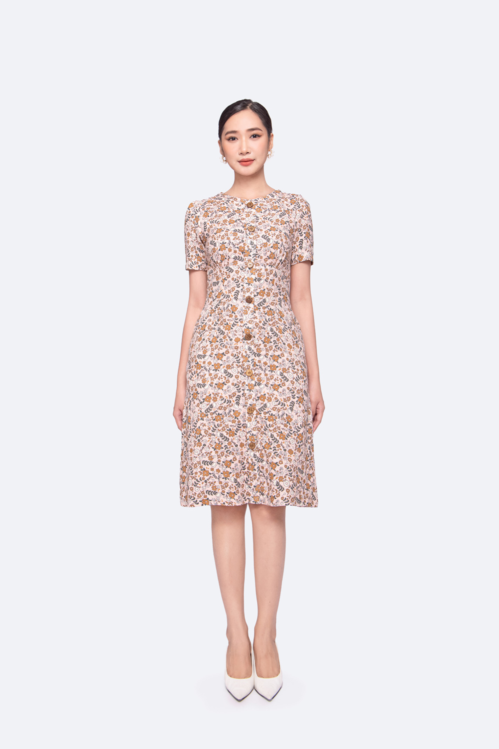 Đầm hoa phối nút dáng chữ A