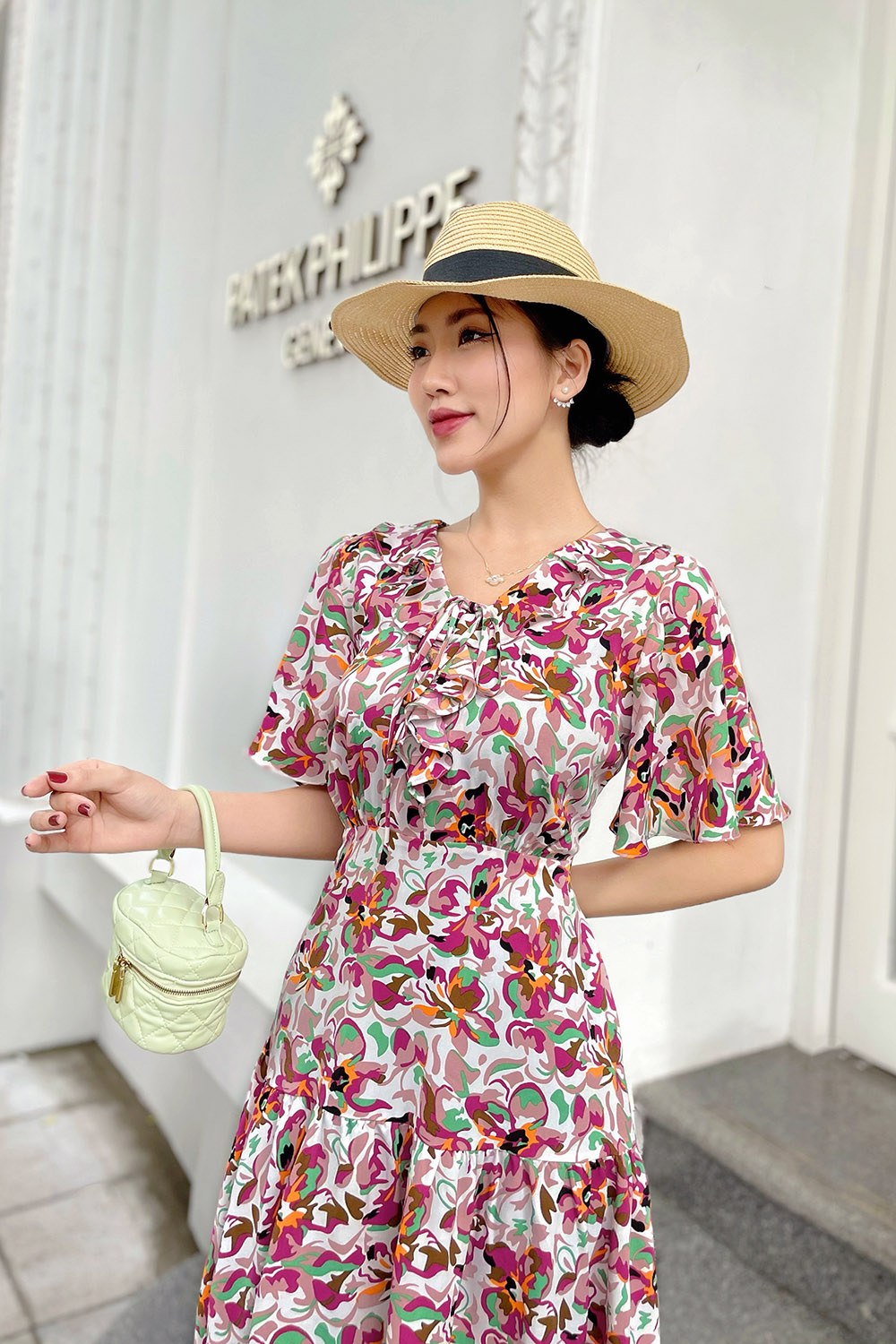 Đầm hoa công sở nữ cổ viền bèo