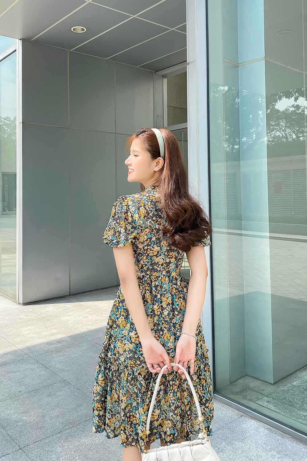 Đầm hoa dáng xòe phối đuôi cá