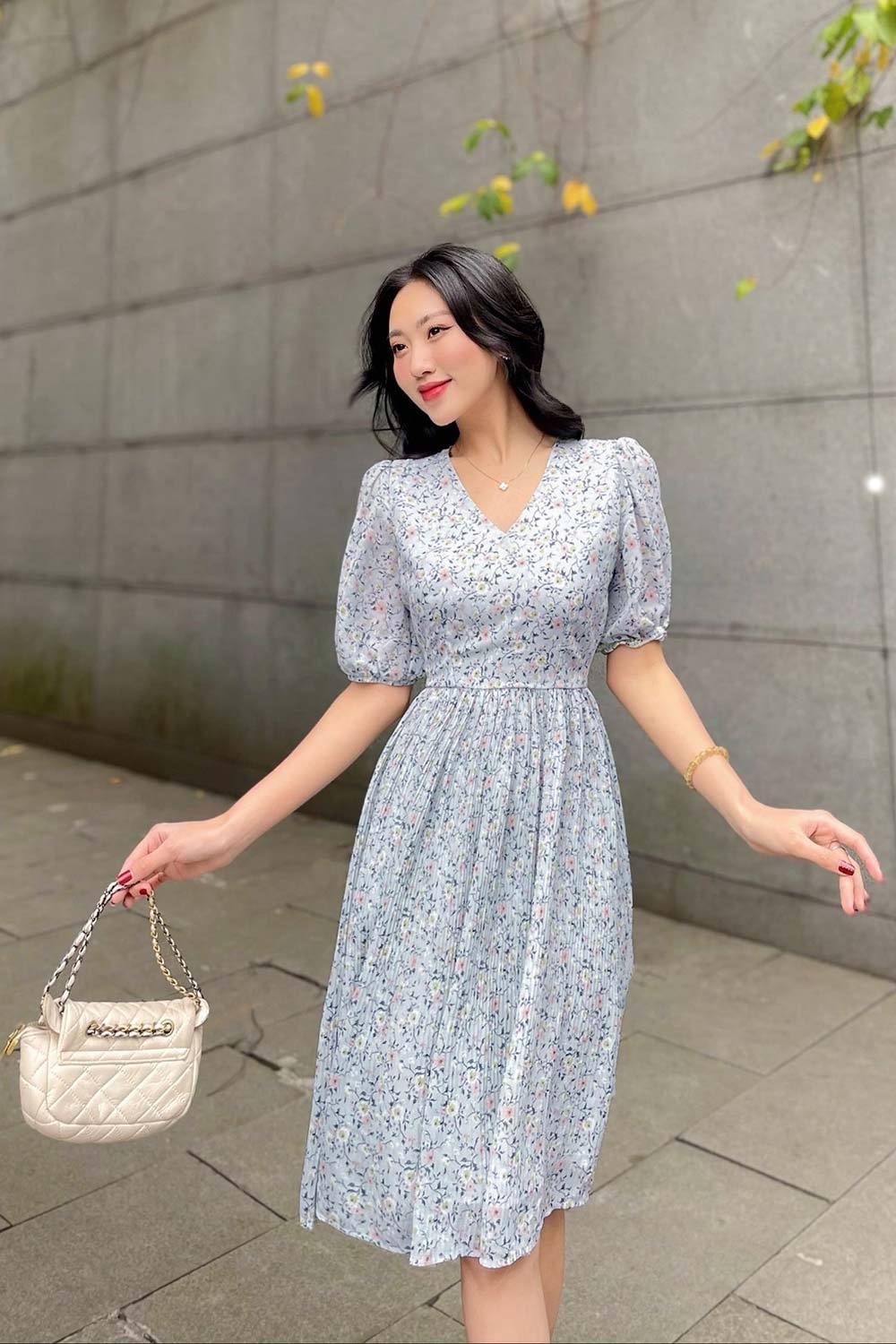 Đầm xòe hoa nhí tùng váy xếp ly