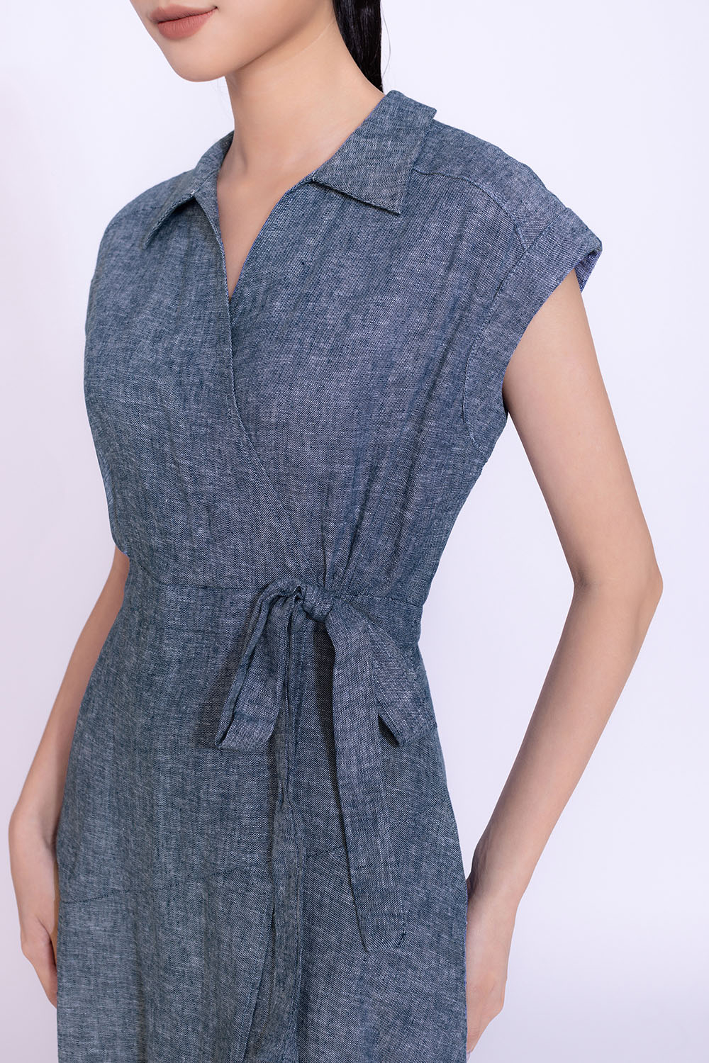 Đầm xòe cổ sơ mi phối nơ eo