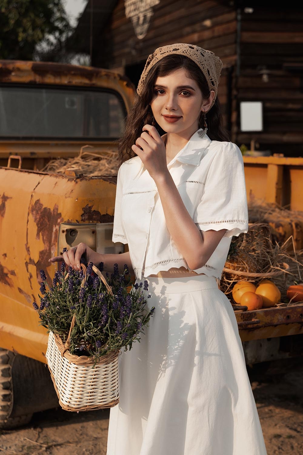 Áo sơ mi nữ croptop màu trắng ASM12-19