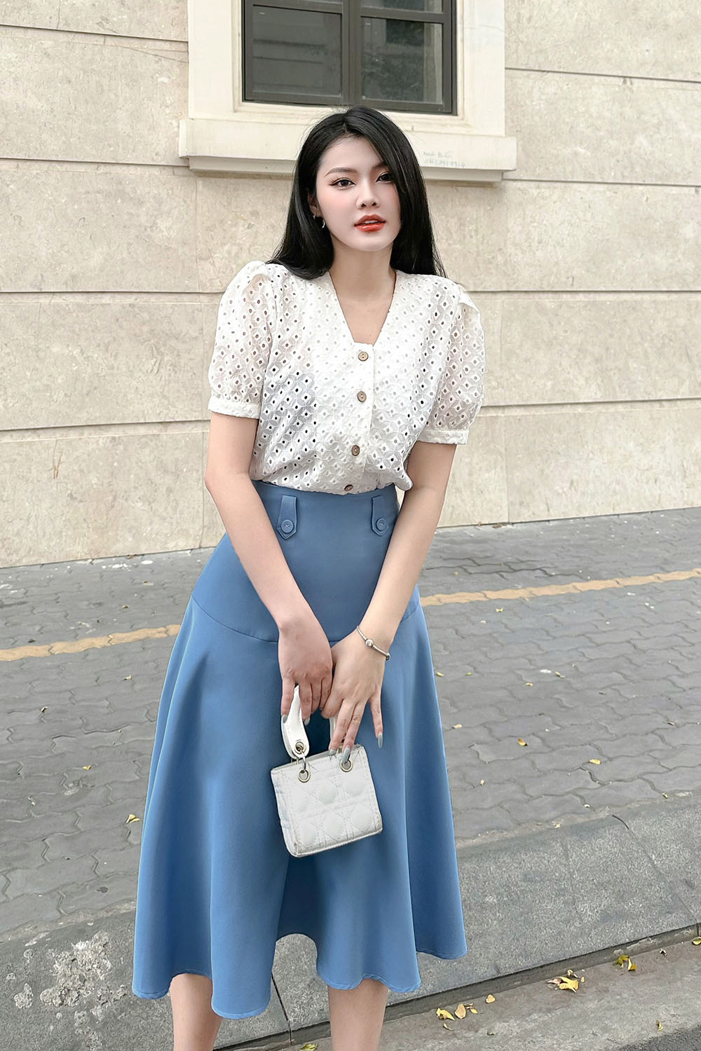 Áo sơ mi trắng nữ tay ngắn