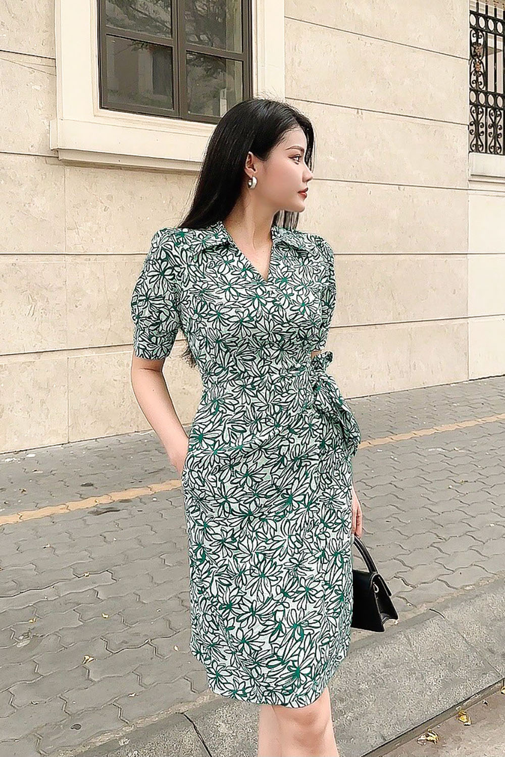 Đầm wrap dress họa tiết hoa eo thắt nơ