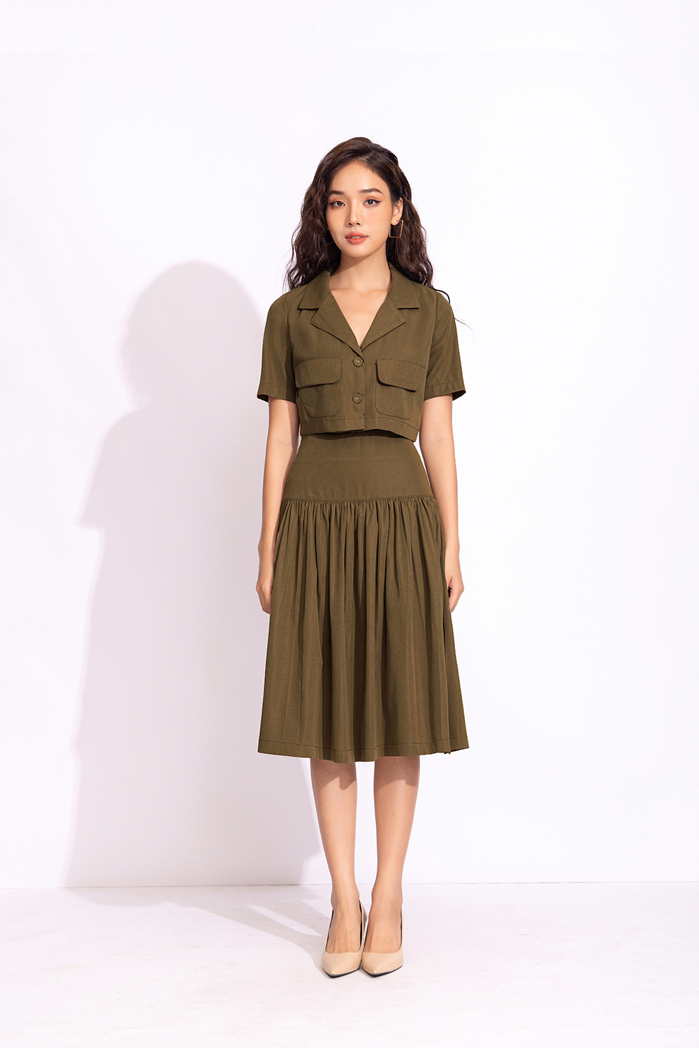 Áo khoác nữ dáng lửng tay ngắn