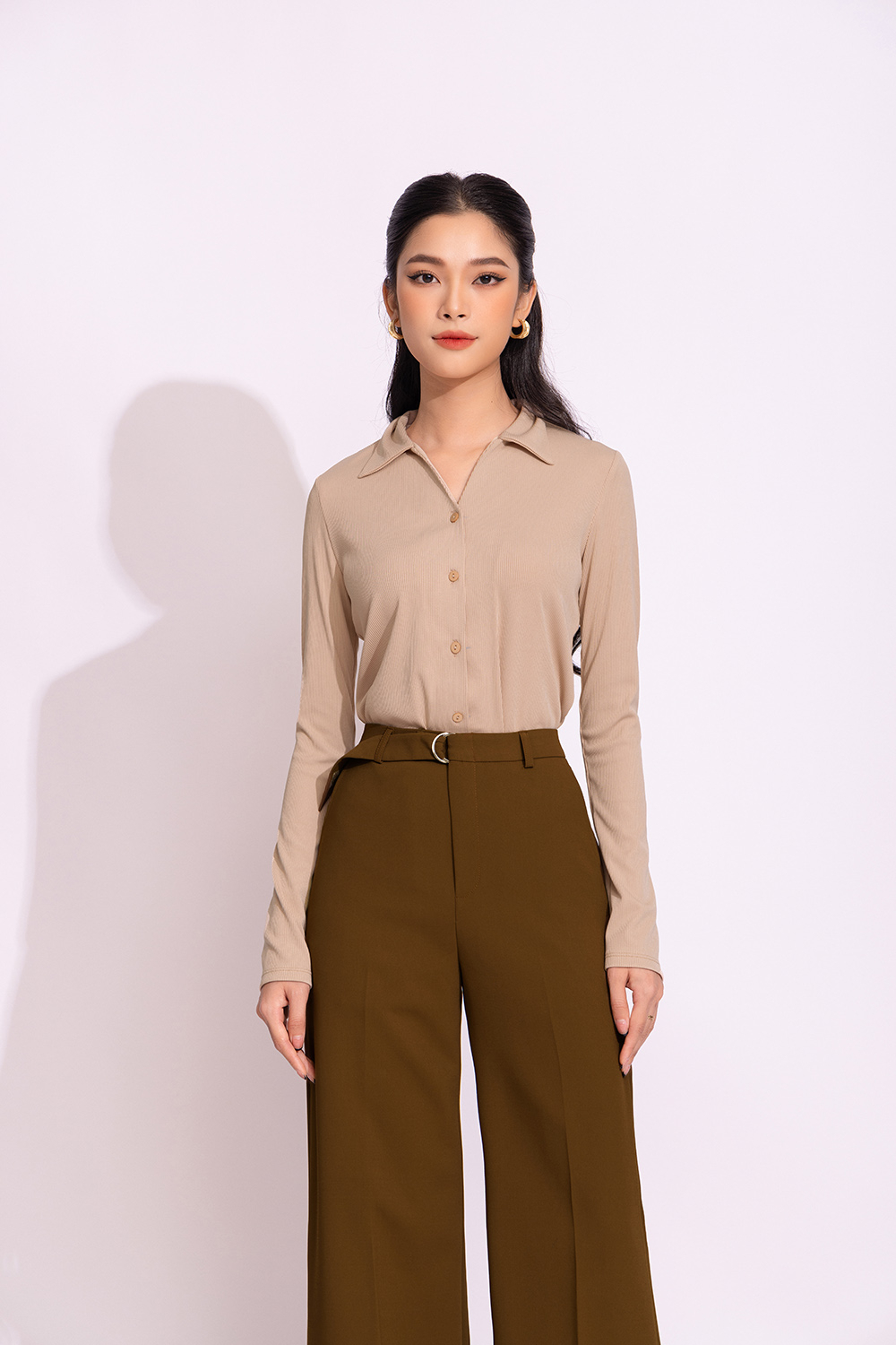 Áo thun cổ sơ mi tay dài phốt nút