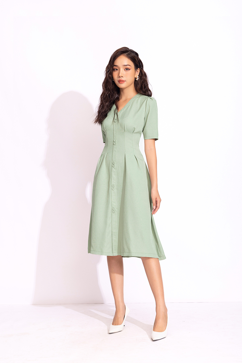 Đầm công sở nữ dáng chữ A cổ V