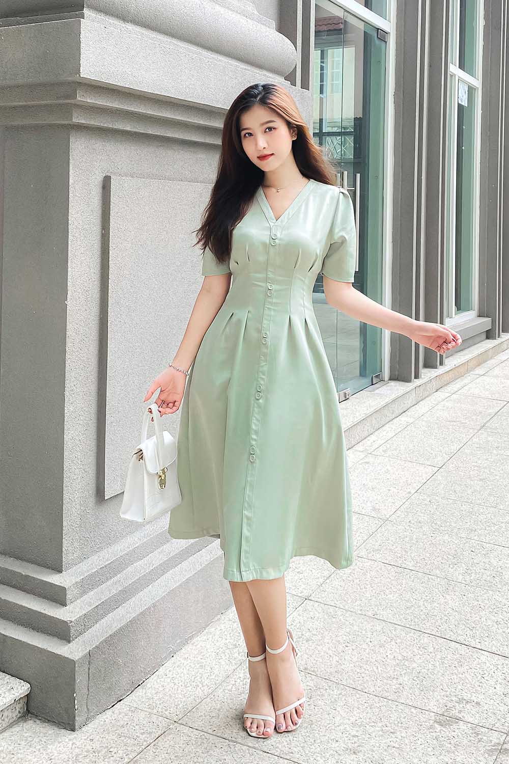 Đầm công sở nữ dáng chữ A cổ V