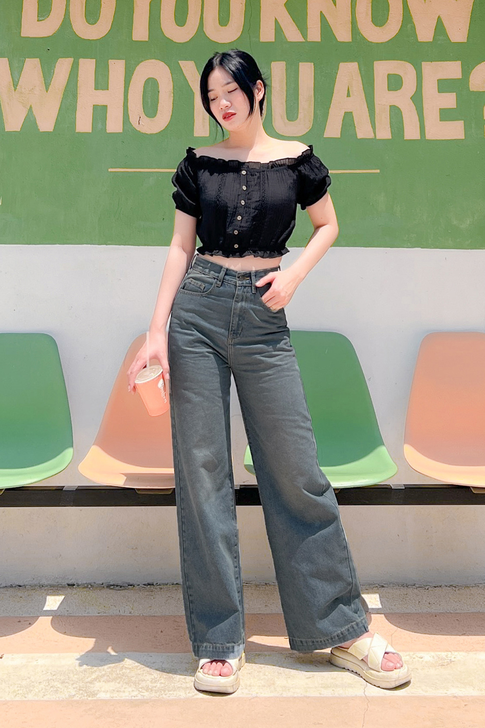 Quần jeans nữ ống suông lưng cao