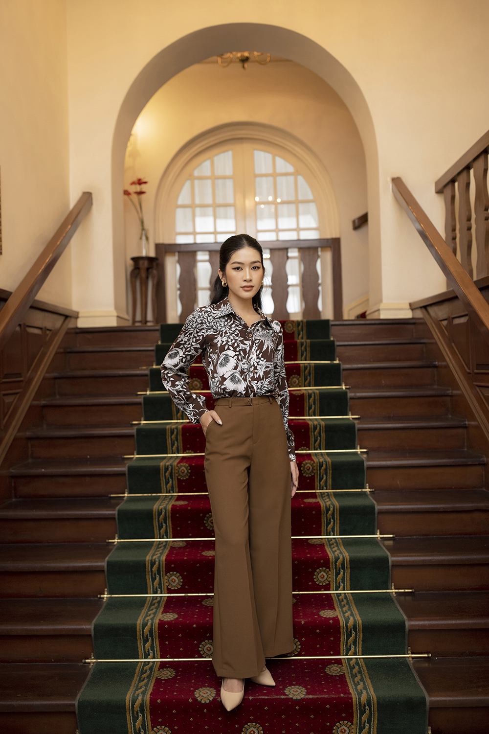 Quần ống suông công sở nữ màu nâu