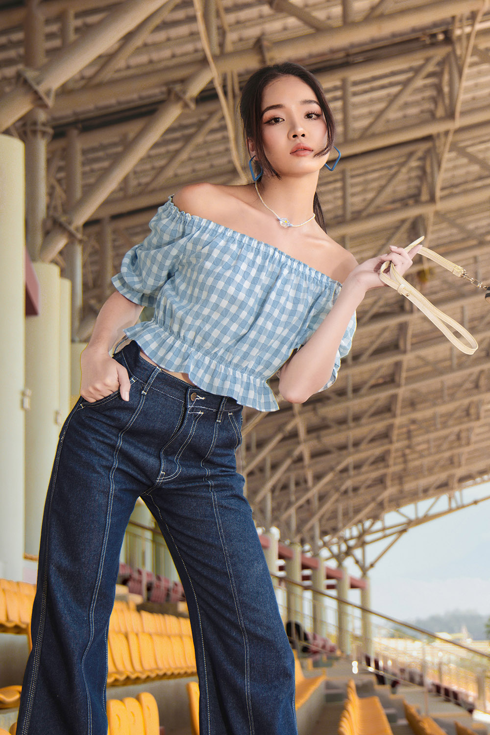 Áo croptop nữ họa tiết caro trắng xanh