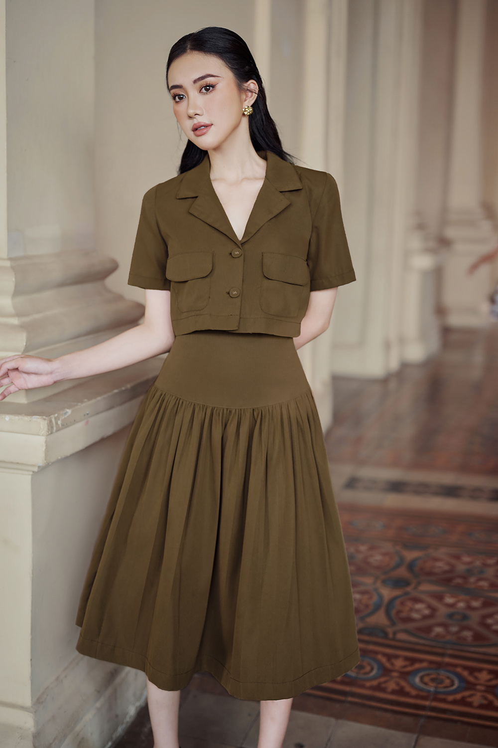 Áo khoác nữ dáng lửng tay ngắn