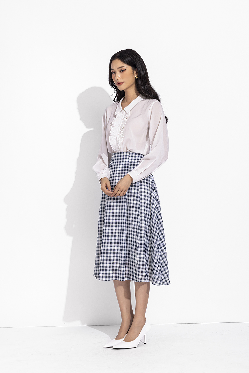 Áo sơ mi công sở màu trắng tay dài