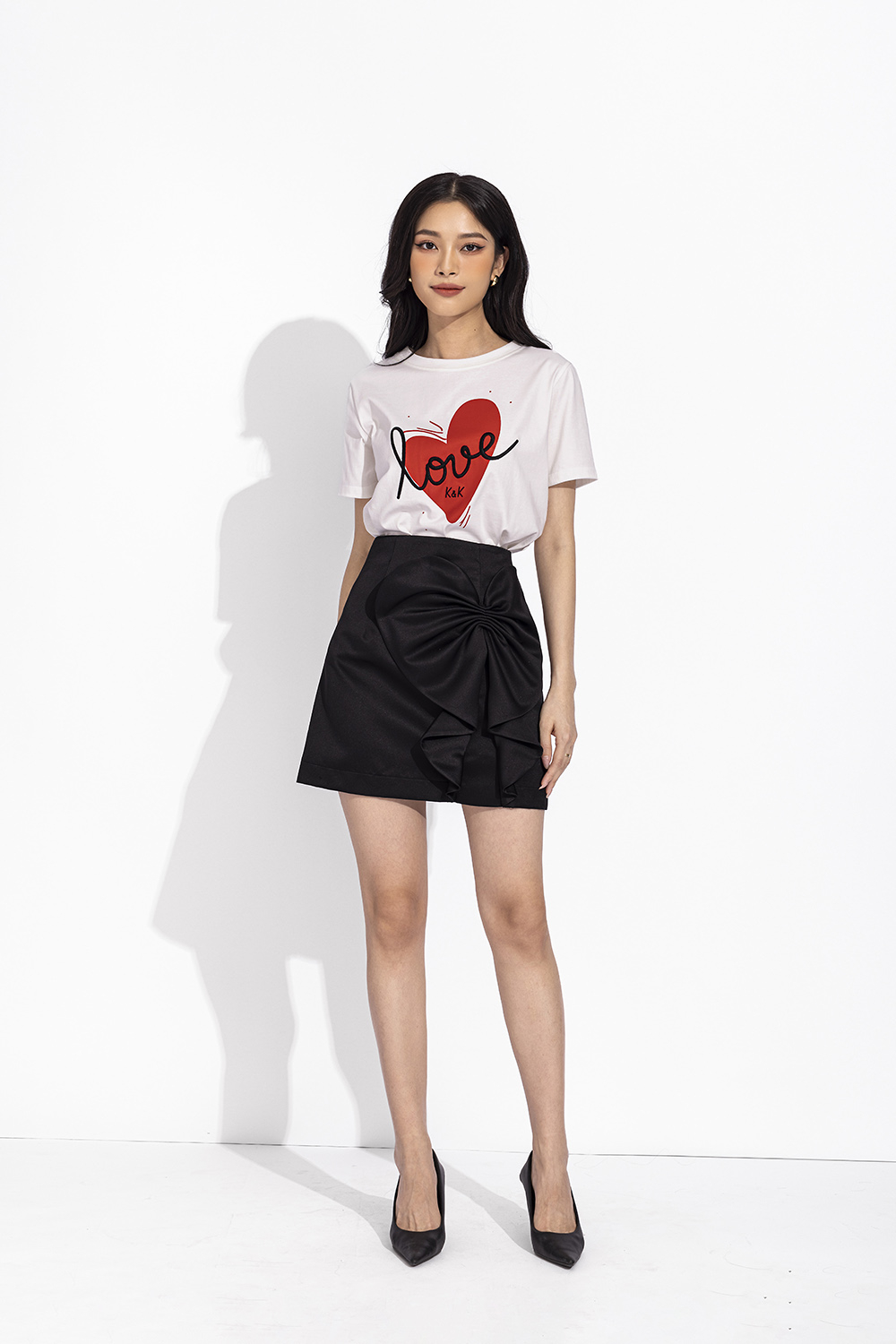 Áo thun nữ màu trắng tay ngắn