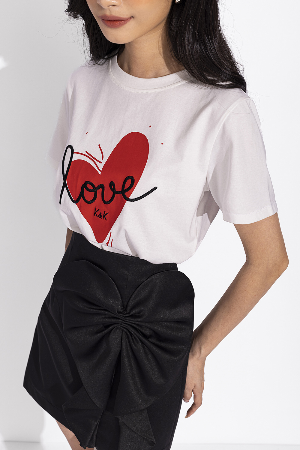 Áo thun nữ màu trắng tay ngắn