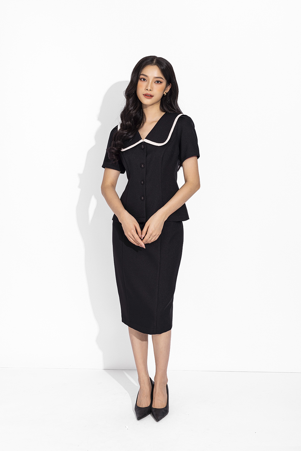 Chân váy công sở dáng bút chì màu đen