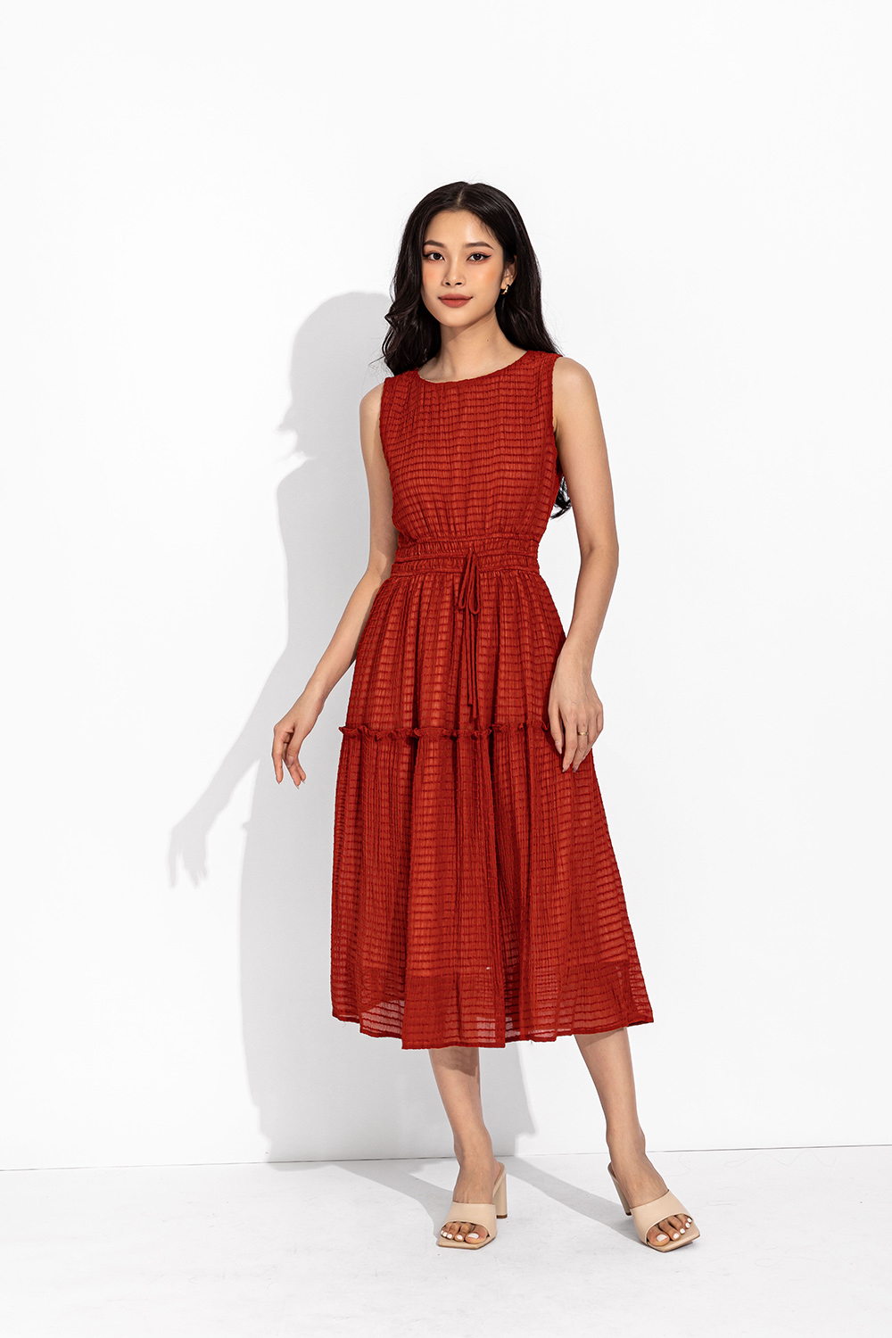 Đầm midi dáng xòe phối nơ eo