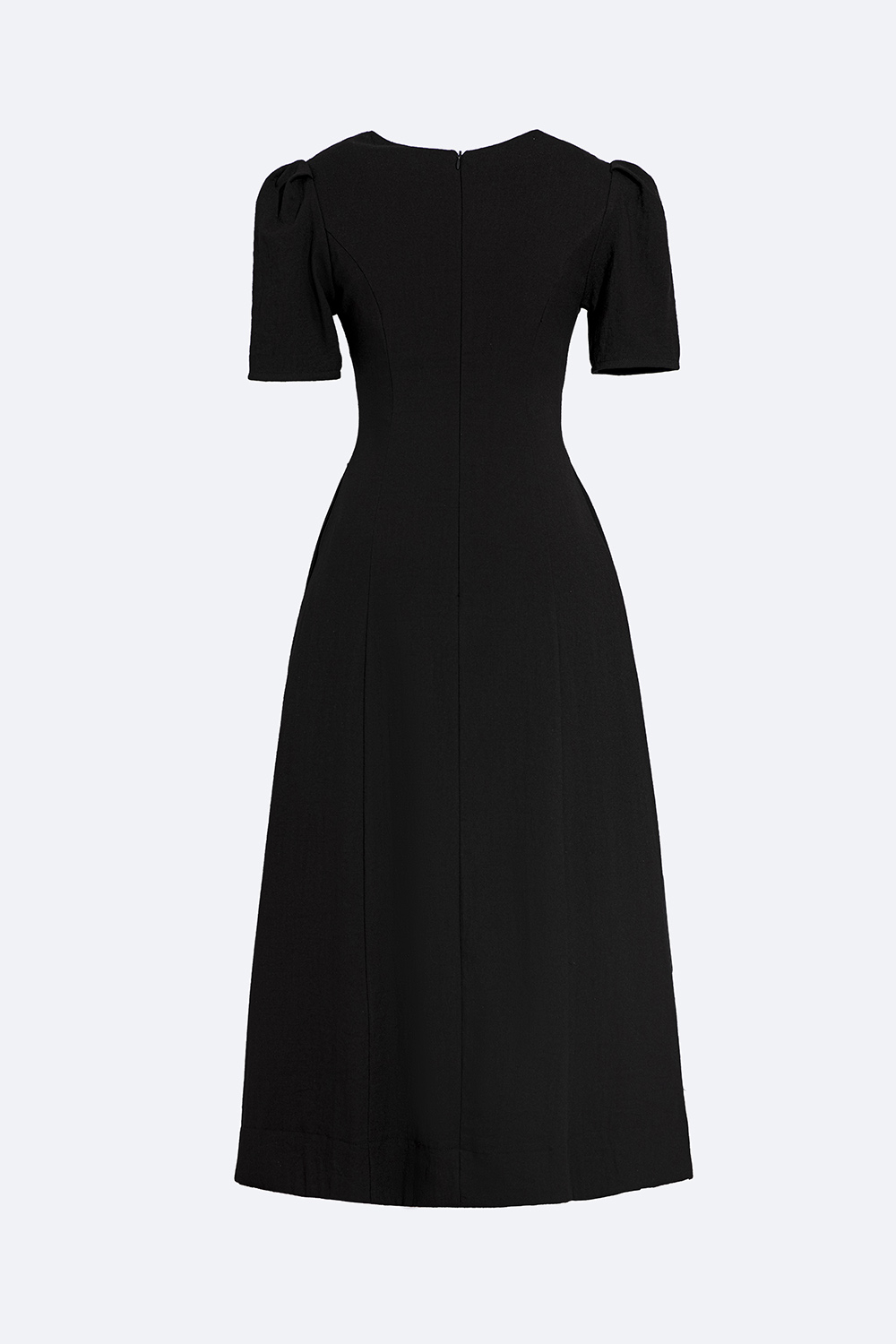 Đầm đen công sở dáng chữ A