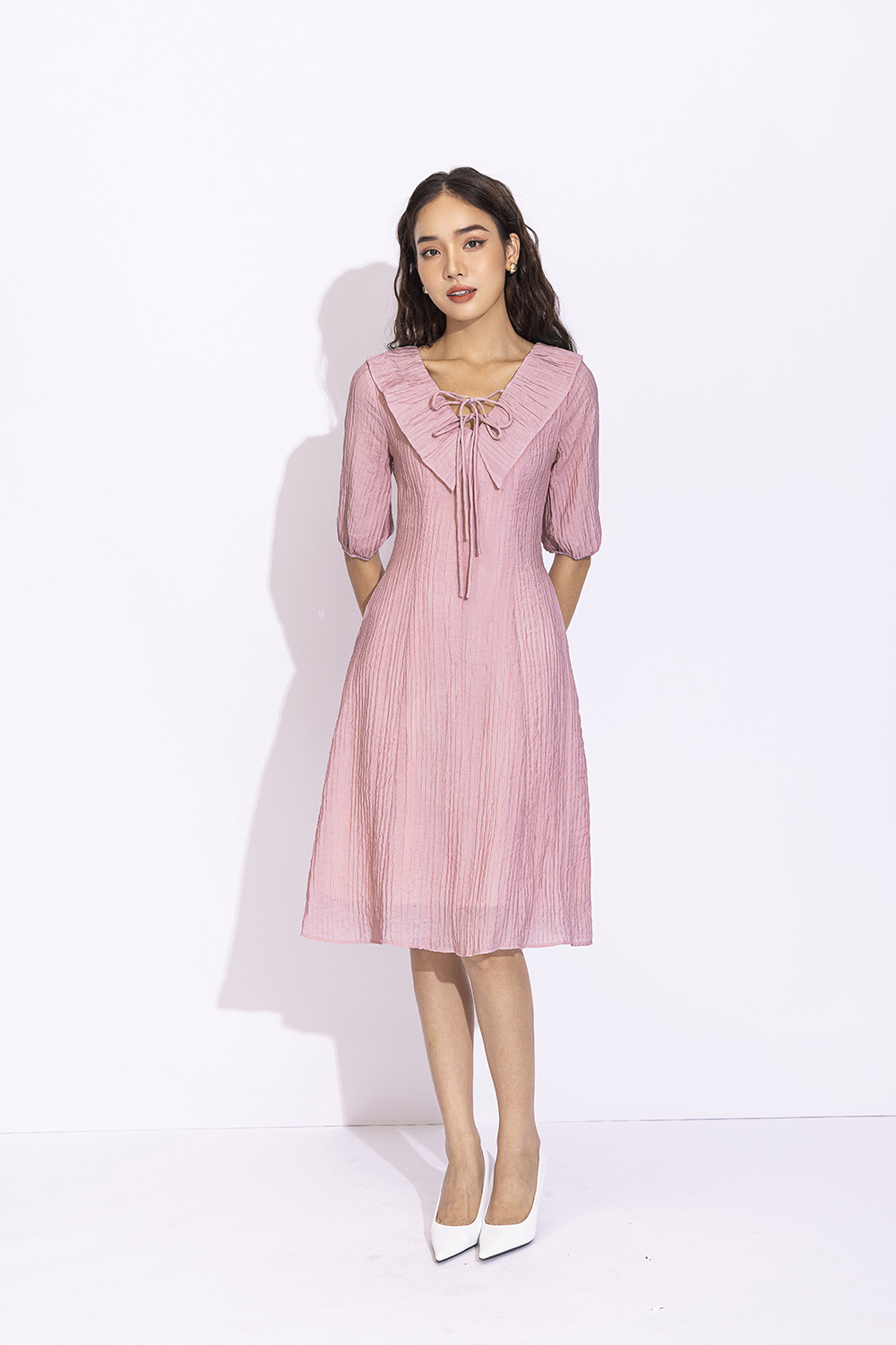 Đầm công sở dáng A cổ viền bèo