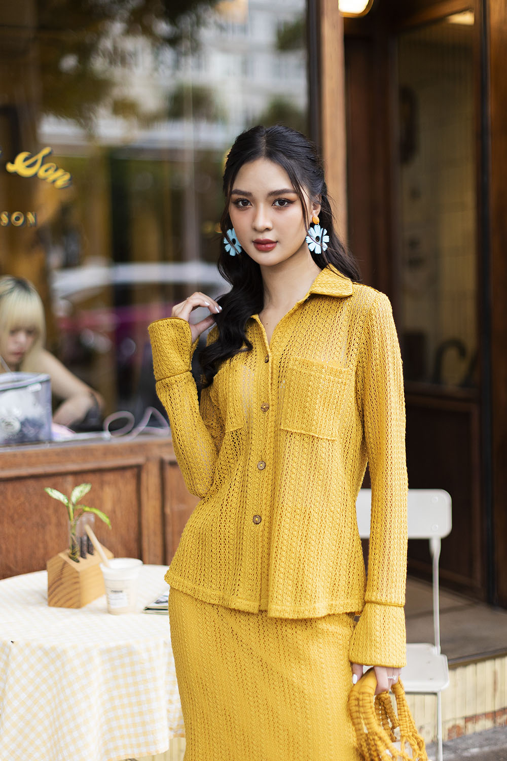 Áo len nữ kiểu sơ mi tay dài