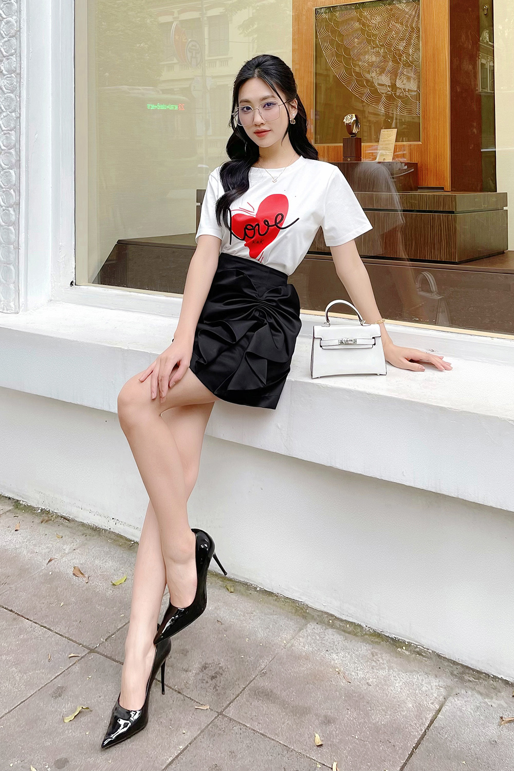 Áo thun nữ màu trắng tay ngắn