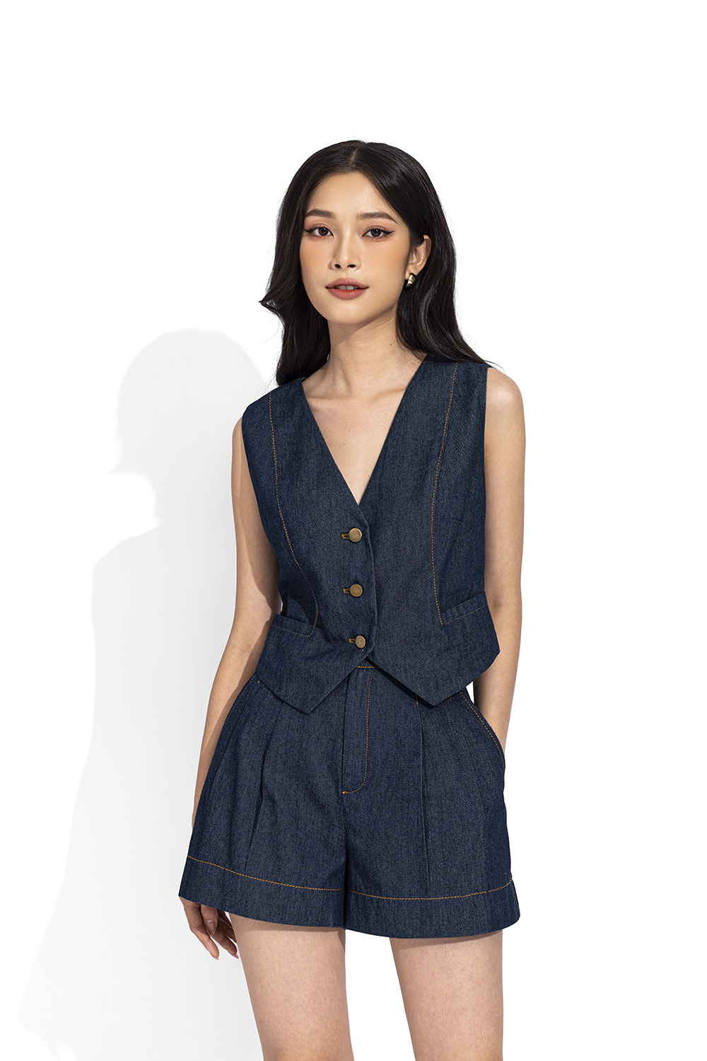 Quần short nữ vải denim hai túi