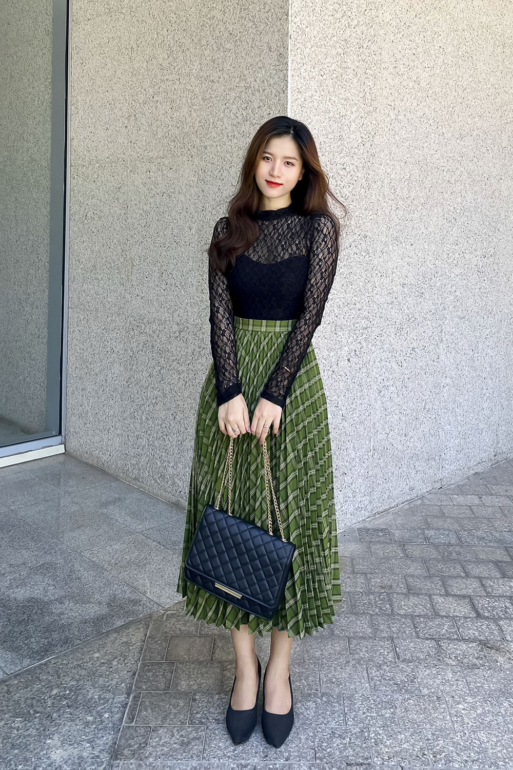 Chân váy midi xòe xếp ly họa tiết caro