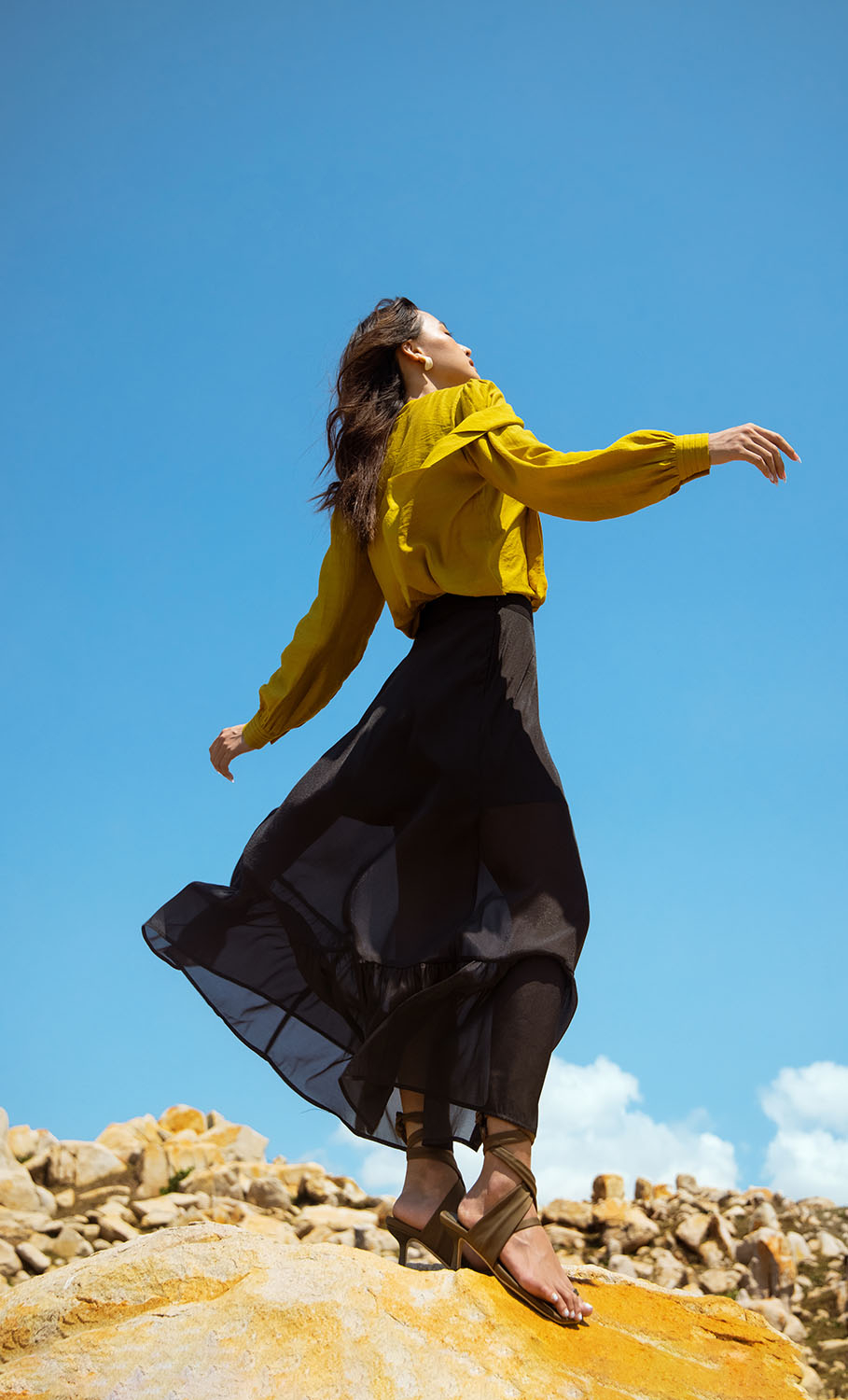 Chân váy dài dáng xòe phối đuôi cá